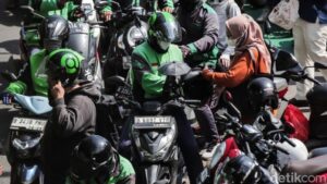 Penolakan Ojol, Grab-Gojek Ungkap Solusi Hemat!