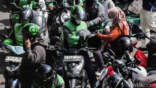Penolakan Ojol, Grab-Gojek Ungkap Solusi Hemat!